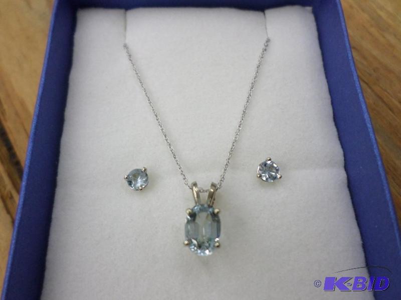 3 Pc set, .70 ct oval Aquamarine 14kt white g...