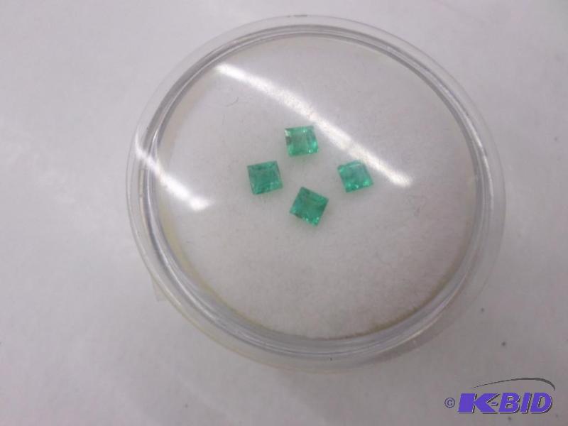 loose square Emeralds .33ct...