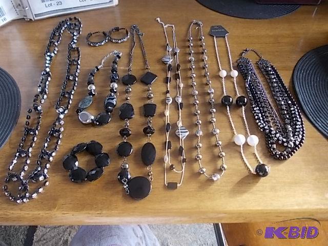 BlackRhinestone Necklaces &amp Pierced Earr...