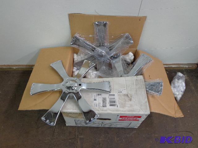 lot 1 image: Spinners   Oasis Hubcaps  New in Box  19"...
