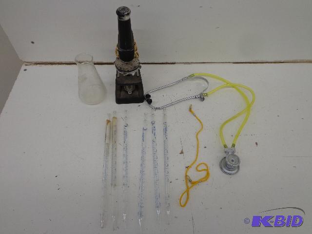 lot 128 image: Microscope and More   Beaker  Test Tube 110,...