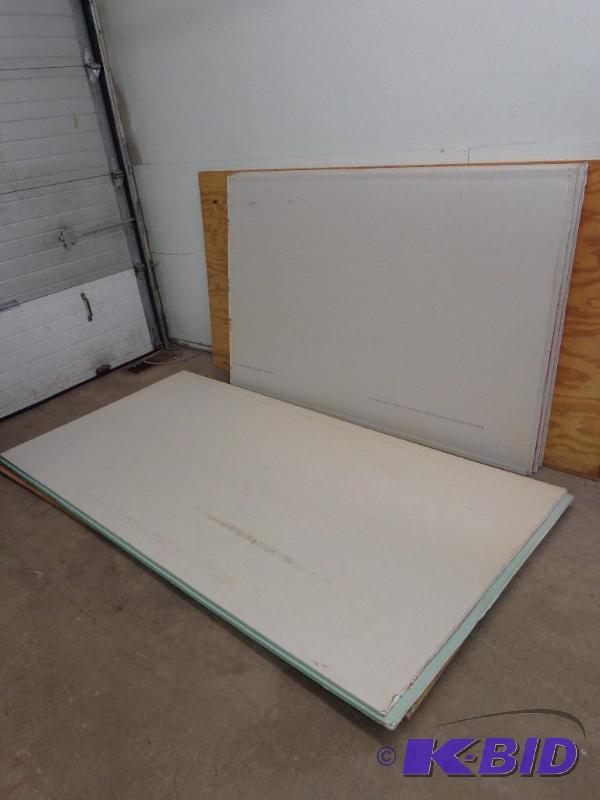 lot 161 image: Sheetrock   Quantity (2) 4 x 8 Sheets of Gr...
