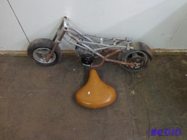 lot 66 image: Small Motorcycle frame and Bike Seat   Small ...