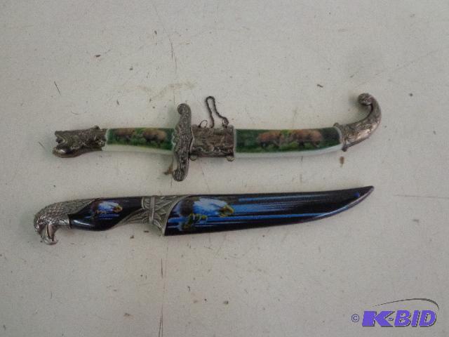 lot 84 image: Collector Knives   Pair of Stainless Knives  ...