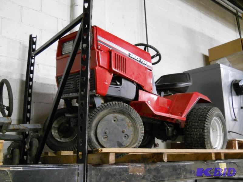 lot 15 image: Ranch King Riding Lawn Mower