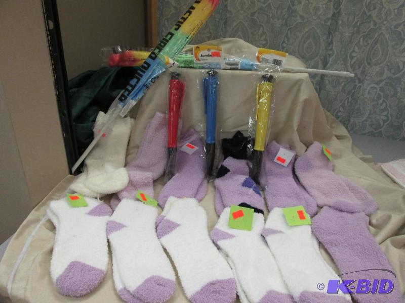 12 pair womens socks, 3 jumbo pens, 2 multi c...
