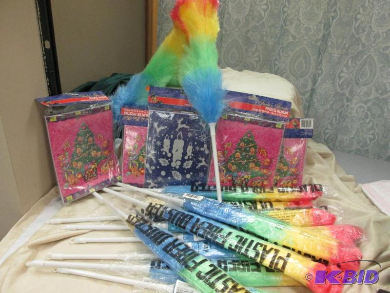 12 multi colored dusters, 5 christmas photo a...