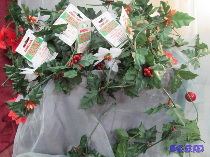 6 Foot christmas garland. Red and white flowe...