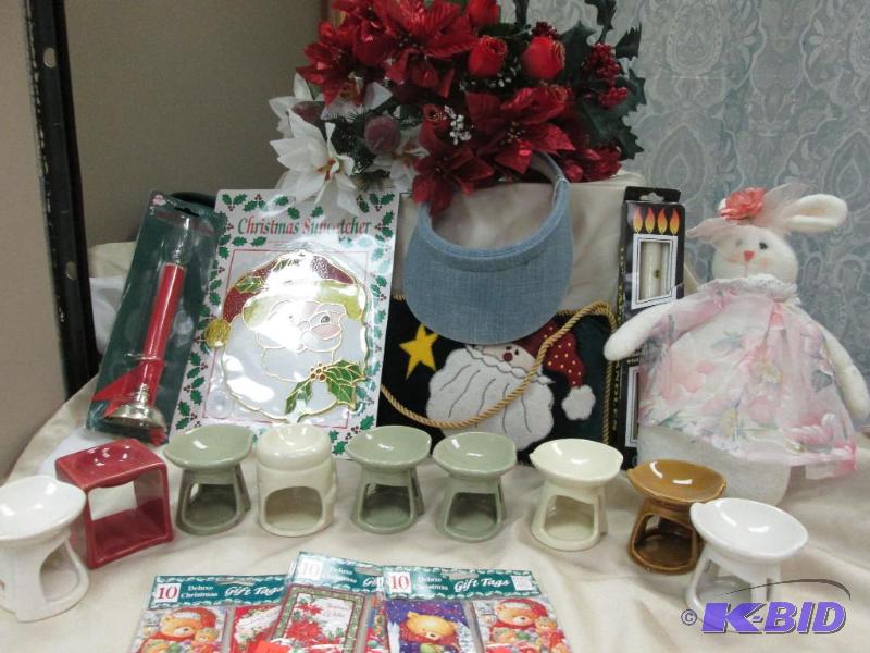 Lot of assorted battery candles, candle holde...