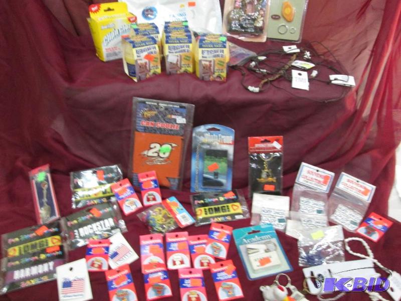 misc. household items. Minnesota pins, cleani...