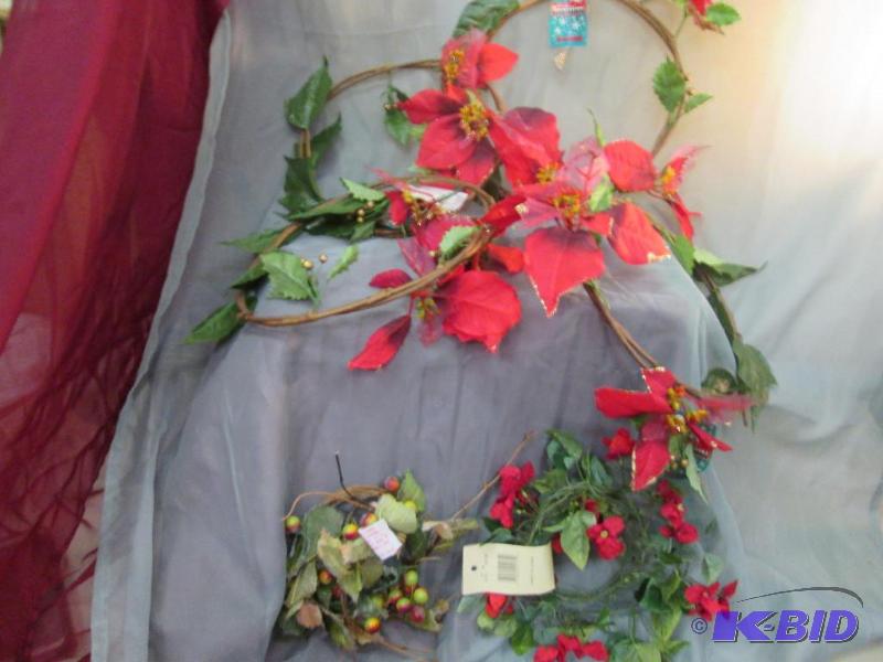 Red flowered wreathsqty 4 and 1 red flowered ...