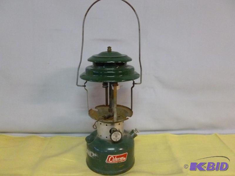 lot 21 image: Coleman double mantle gas lantern model 220F,...