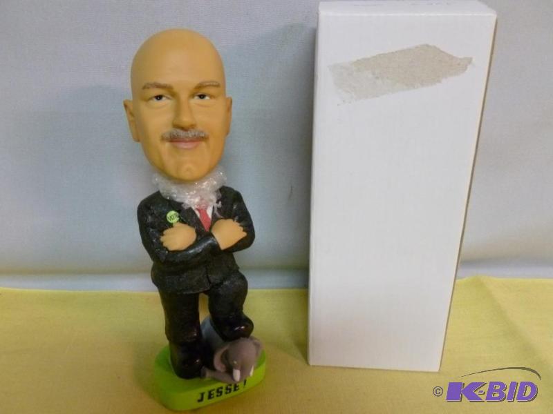 lot 229 image: Collectible 2002 Jesse Ventura GOP bobble hea...
