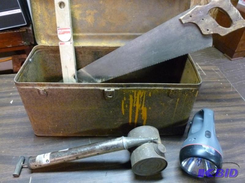 lot 238 image: Large metal tool box, hand saw, Coast To Coas...