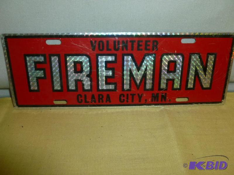 lot 28 image: Volunteer Fireman - Clara City, Minnesota met...