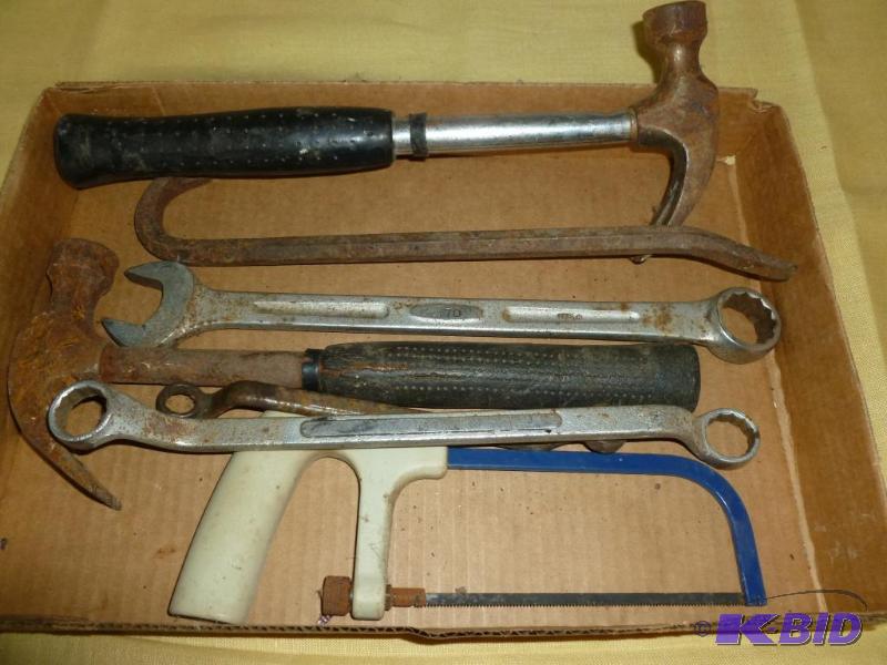 lot 84 image: Lot of tools that includes large wrenches, ha...