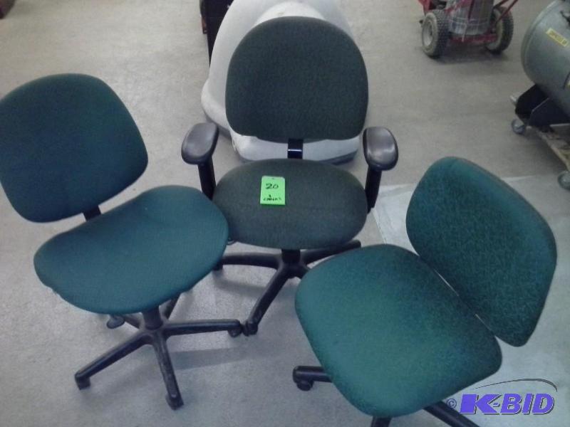 lot 20 image: Lot of (3) Office Chairs