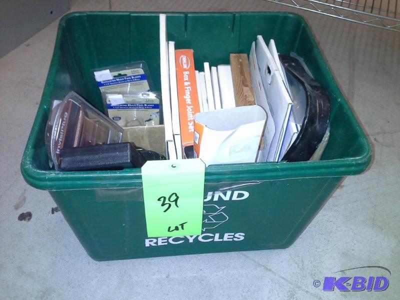 lot 39 image: Box Lot