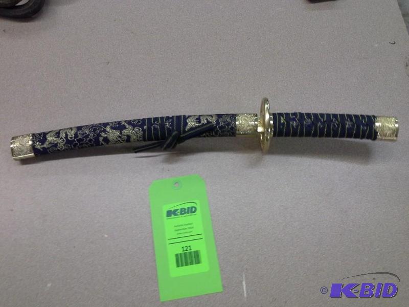 lot 5 image: Oriental Weaponry