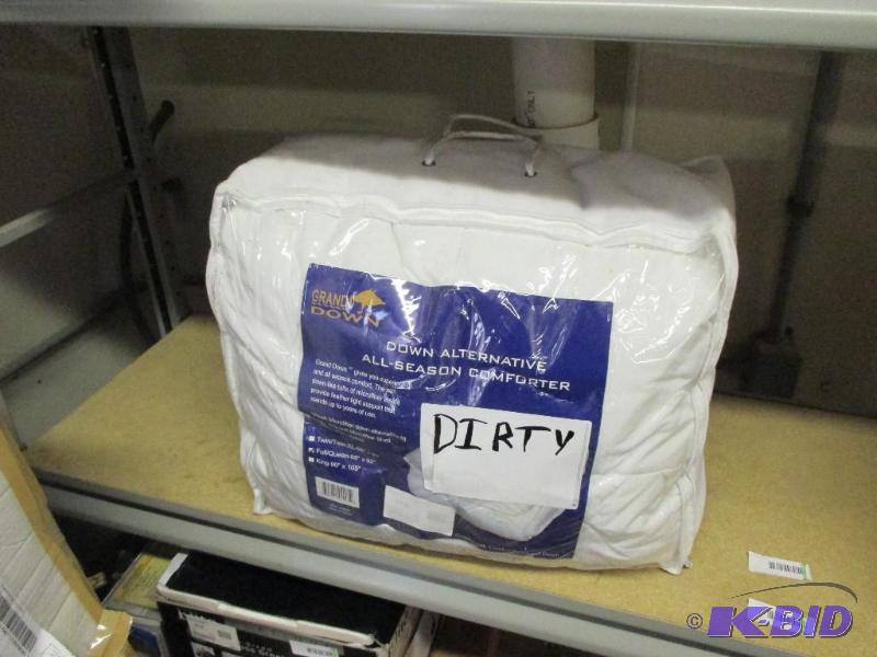 queen comforter...
