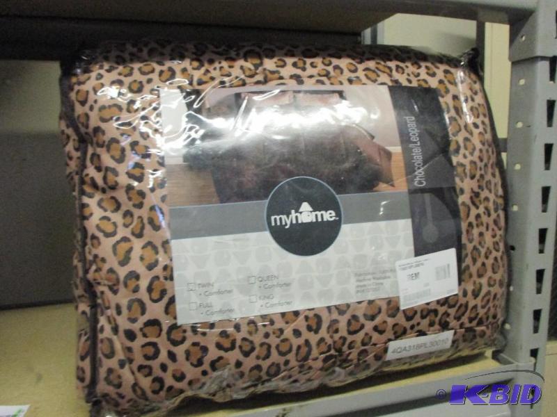 twin comforter...