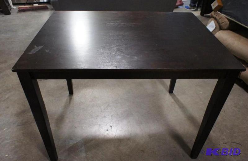 New Ashley Signature Furniture Dining Room Ta...