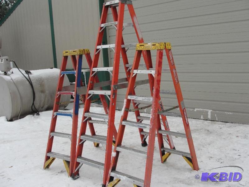 Industrial Fiberglass Ladders 1 - 8ft 2 - 6ft...