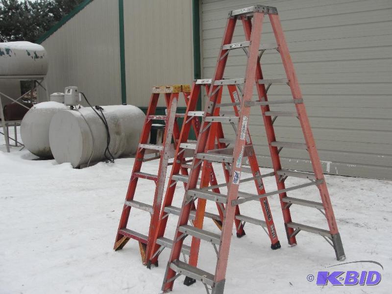 Industrial Fiberglass Ladders 1 - 8ft 2 - 6ft...