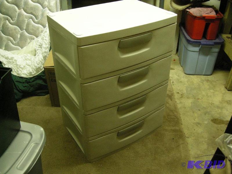Sterilite cabinet
