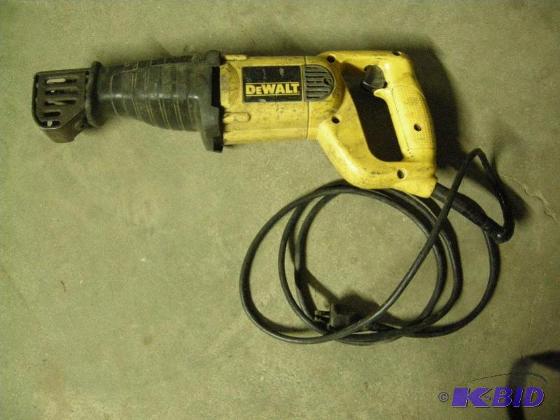 DeWalt reciprocating saw
