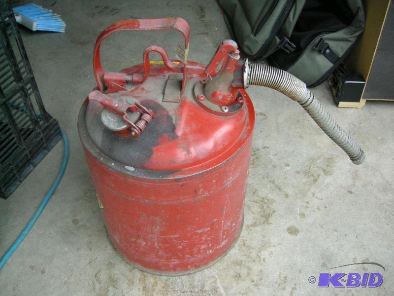 Safety gas can