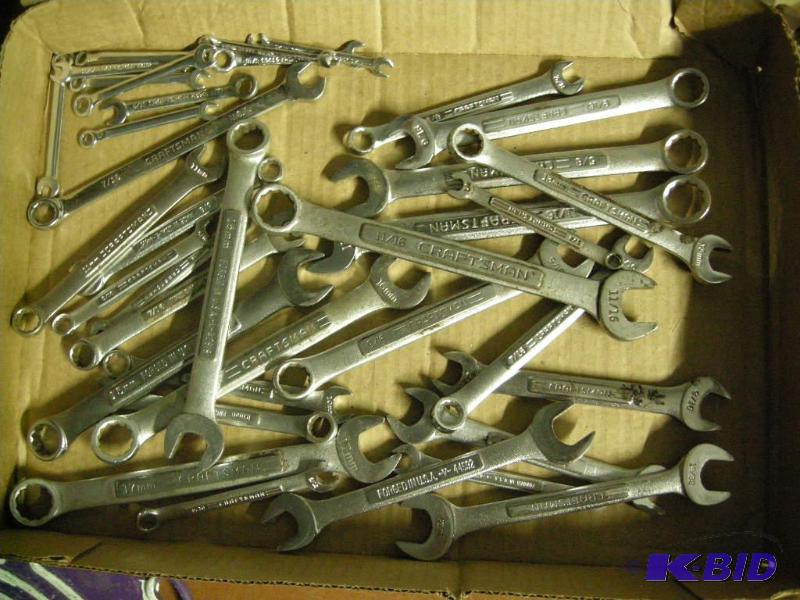 Craftsman wrenches.