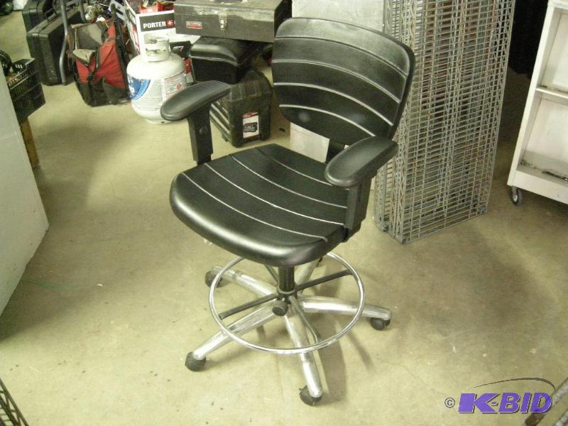 Heavy Duty shop stool