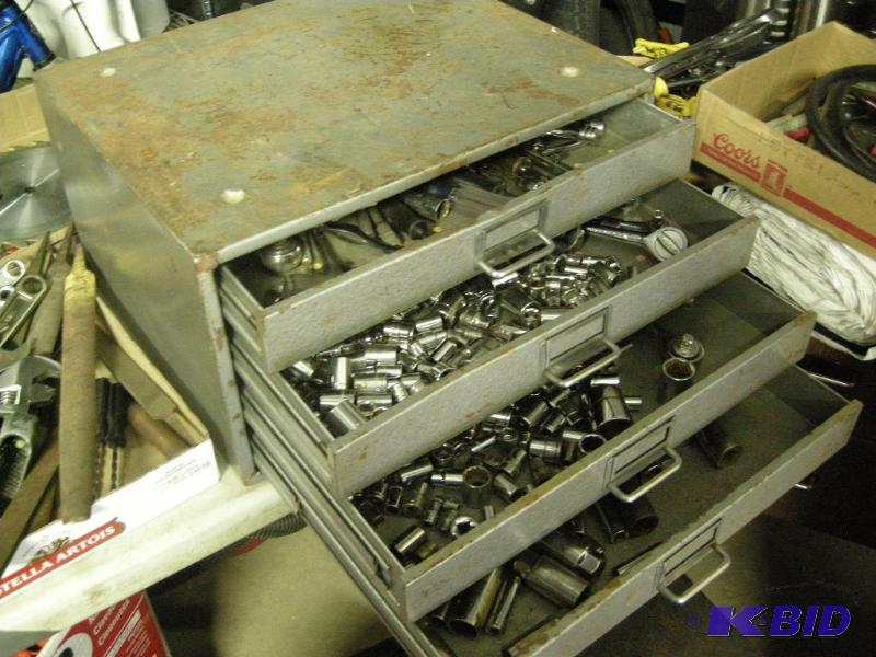 Cabinet of sockets