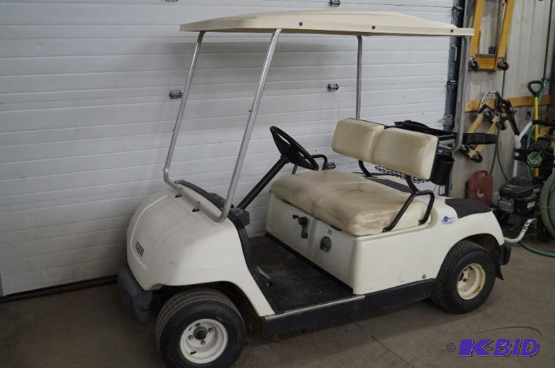 Golf cart