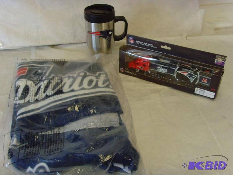 New England Patriots Gift Lot