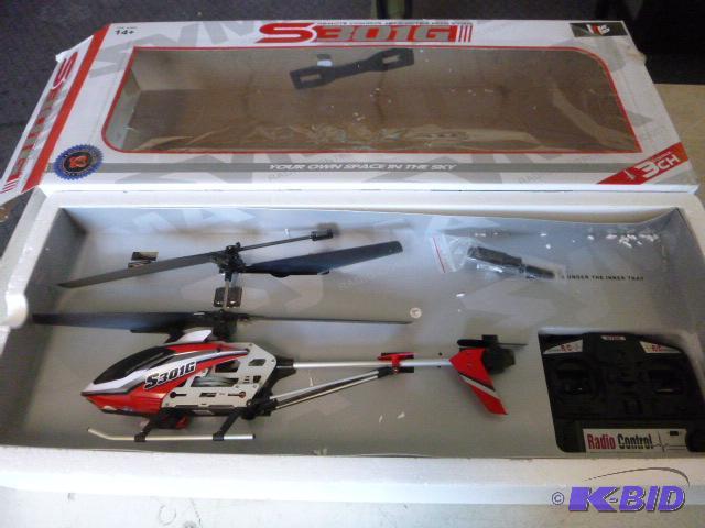 lot 10 image: Kidz Tech Remote Control Helicopter With Gyro...