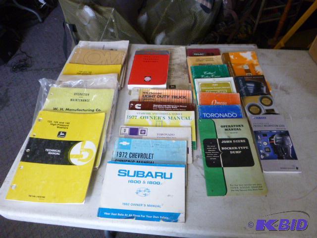 lot 101 image: Miscellaneous Manuals ...