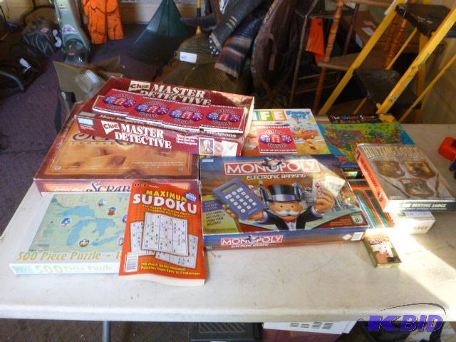 lot 115 image: Miscellaneous Games and Puzzles...