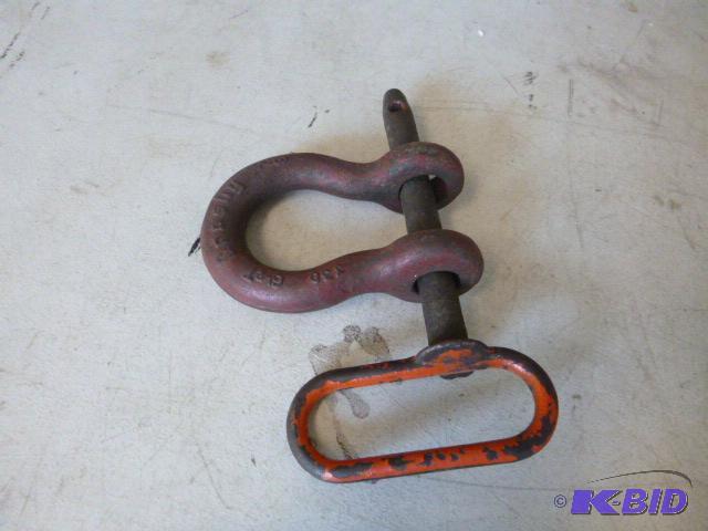 lot 15 image: Clevis Hitch Pin...