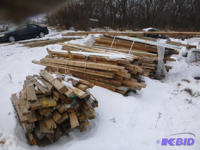 lot 162 image: Miscellaneous Lumber Various lengths, with na...
