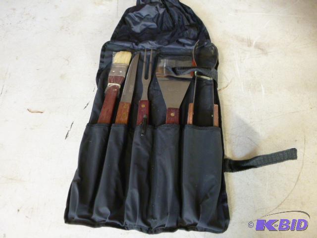 lot 168 image: Grill Set in Carrying Bag...