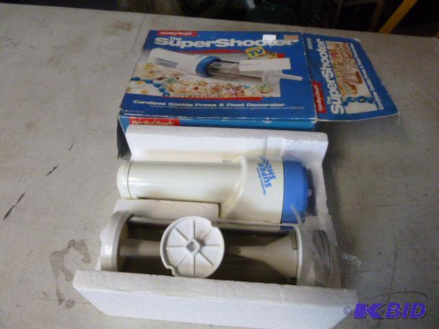 lot 195 image: Hamilton Beach Super Shooter Cordless Cookie ...