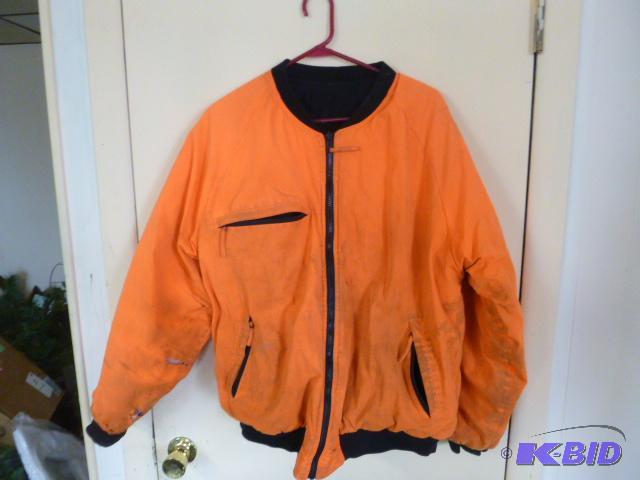 lot 66 image: Field & Stream Hunting Jacket Size L...