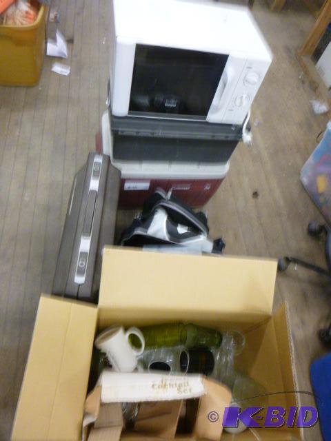 lot 90 image: Lot of Miscellaneous Items...