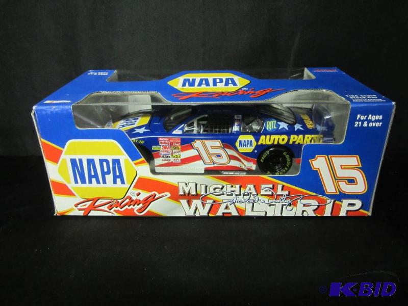 lot 00018 image: NAPA 124 Michael Waltrip #15 Stock Die cast Car