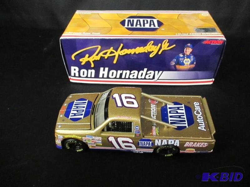 lot 00029 image: NAPA Ron Hornaday #16 Napa Gold 1997 Chevy Race Truck Limited Edition