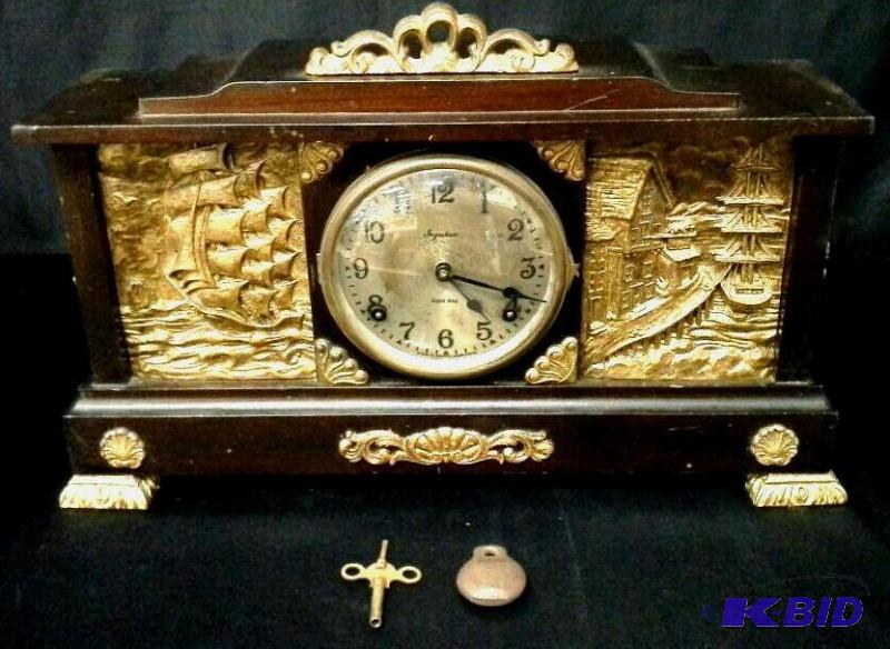 lot 101 image: Vintage Ingraham 8 day mantle clock