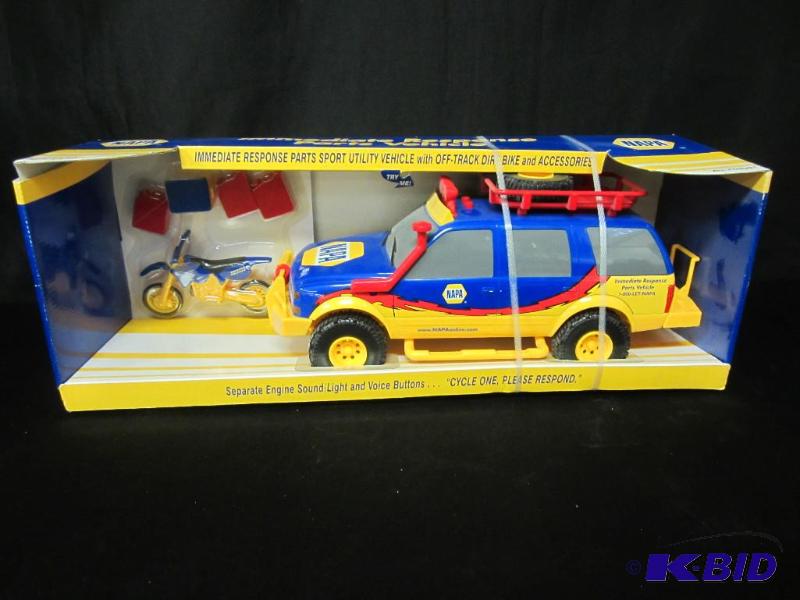 lot 2 image: NAPA Immediate Response Parts Vechicle