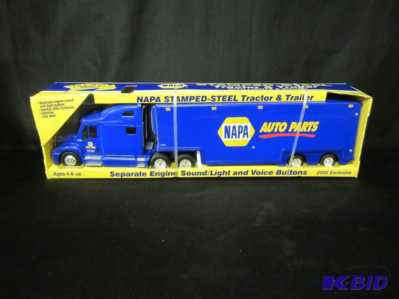 lot 3 image: NAPA Stamped Steel Tractor and Trailer